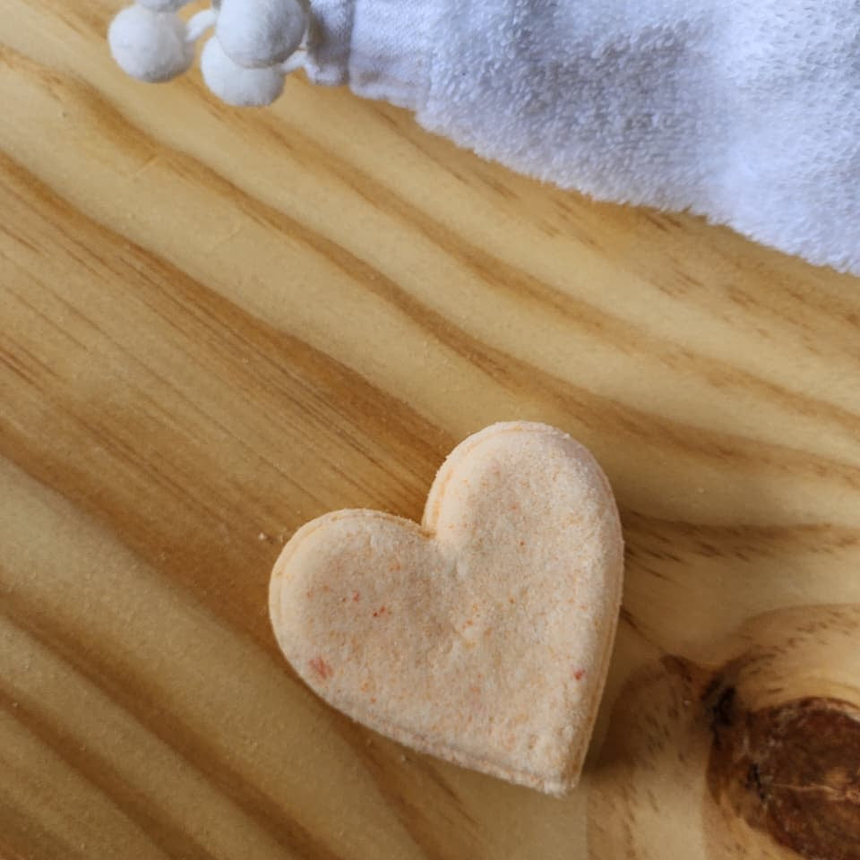 Bomba de tina naranja | Eleva el ánimo