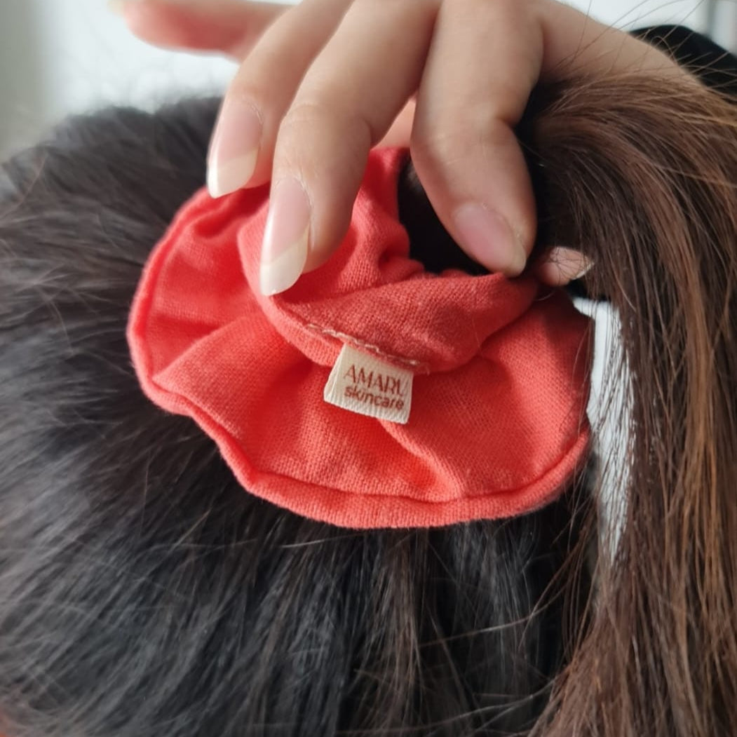 Scrunchie de lino y algodón | El cuidado que tu cabello merece