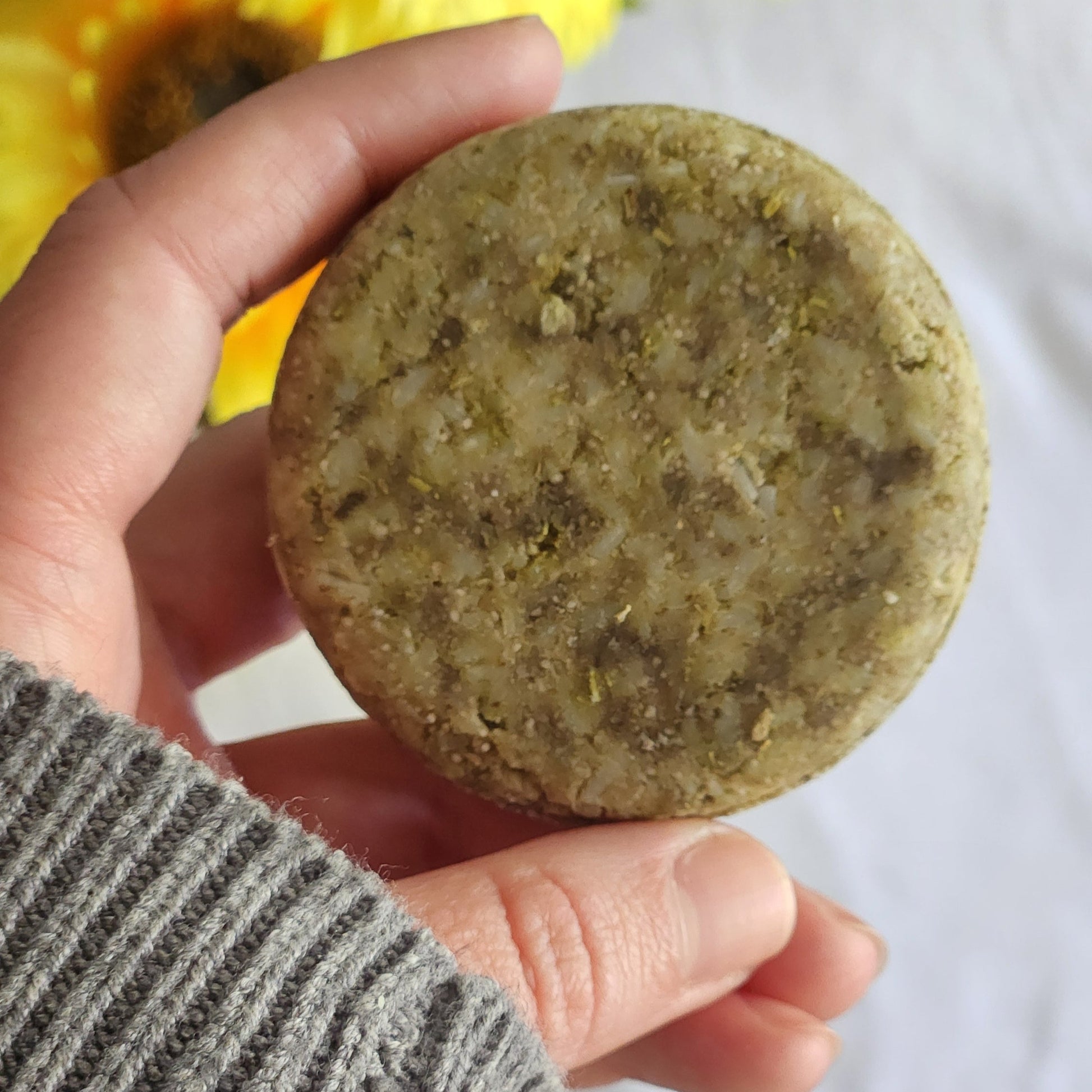 Ingredientes naturales champú sólido Amaru